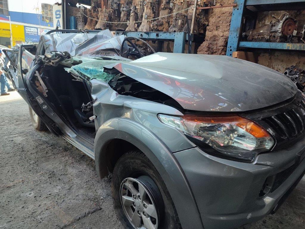  Mitsubishi L200 2016    EN DESARME